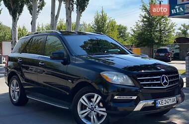 Внедорожник / Кроссовер Mercedes-Benz M-Class 2012 в 