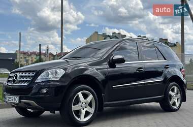 Mercedes-Benz M-Class 2009 Mercedes-Benz M-Class 2009