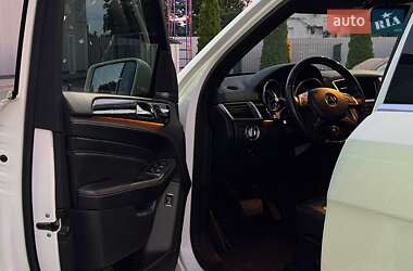 Внедорожник / Кроссовер Mercedes-Benz M-Class 2012 в 