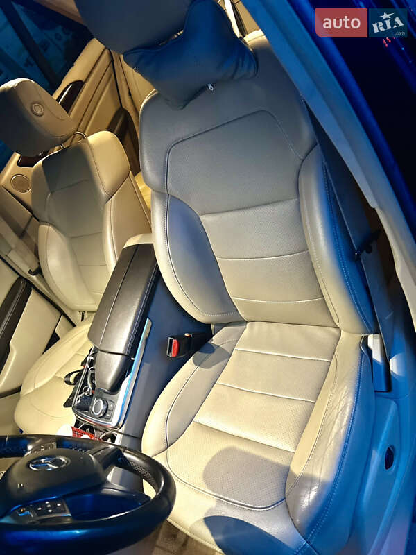 Позашляховик / Кросовер Mercedes-Benz M-Class 2014 в Самборі