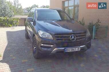 Внедорожник / Кроссовер Mercedes-Benz M-Class 2012 в 
