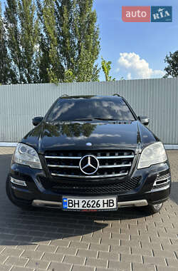 Внедорожник / Кроссовер Mercedes-Benz M-Class 2008 в 
