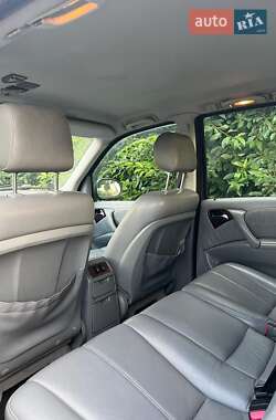 Внедорожник / Кроссовер Mercedes-Benz M-Class 2001 в 