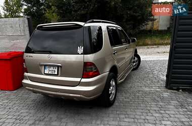 Внедорожник / Кроссовер Mercedes-Benz M-Class 2004 в 