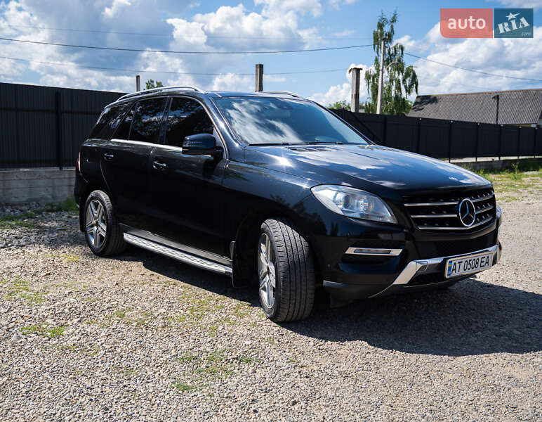 Внедорожник / Кроссовер Mercedes-Benz M-Class 2011 в Болехове