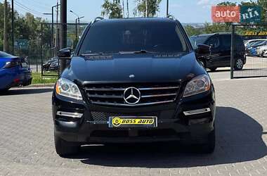Внедорожник / Кроссовер Mercedes-Benz M-Class 2011 в 