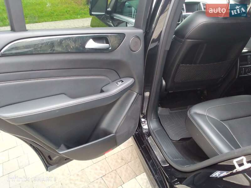 Внедорожник / Кроссовер Mercedes-Benz M-Class 2013 в Львове