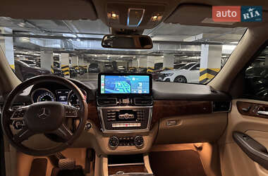 Внедорожник / Кроссовер Mercedes-Benz M-Class 2013 в 