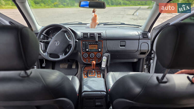 Внедорожник / Кроссовер Mercedes-Benz M-Class 2003 в Ямполе фото 5 Внедорожник / Кроссовер Mercedes-Benz M-Class 2003 в Ямполе