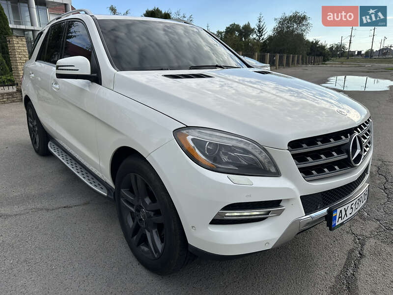 Внедорожник / Кроссовер Mercedes-Benz M-Class 2012 в Днепре