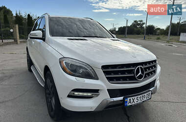 Внедорожник / Кроссовер Mercedes-Benz M-Class 2012 в 