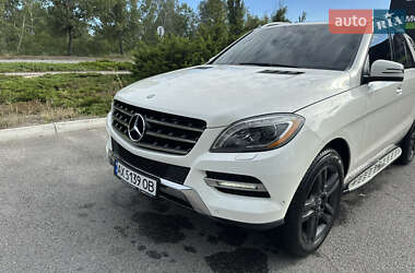Внедорожник / Кроссовер Mercedes-Benz M-Class 2012 в 