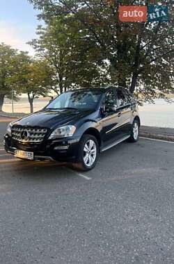 Mercedes-Benz M-Class 2011