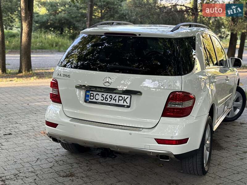 Внедорожник / Кроссовер Mercedes-Benz M-Class 2009 в Львове