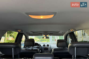 Внедорожник / Кроссовер Mercedes-Benz M-Class 2010 в 