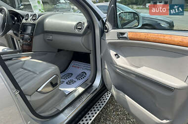 Внедорожник / Кроссовер Mercedes-Benz M-Class 2005 в 