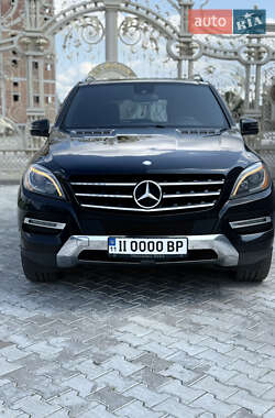 Внедорожник / Кроссовер Mercedes-Benz M-Class 2013 в 