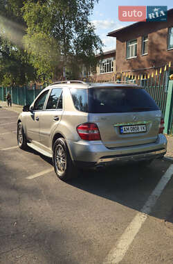 Внедорожник / Кроссовер Mercedes-Benz M-Class 2007 в Коростене