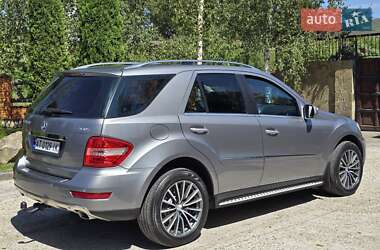 Внедорожник / Кроссовер Mercedes-Benz M-Class 2010 в 