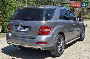 Внедорожник / Кроссовер Mercedes-Benz M-Class 2010 в 