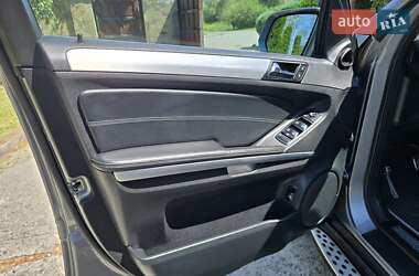 Внедорожник / Кроссовер Mercedes-Benz M-Class 2010 в 