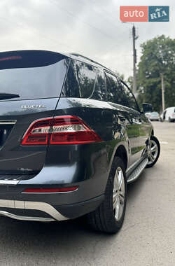 Внедорожник / Кроссовер Mercedes-Benz M-Class 2014 в 