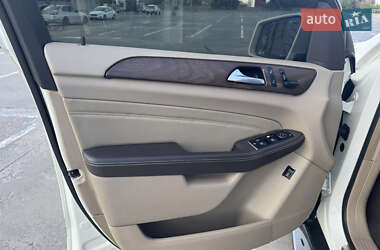 Внедорожник / Кроссовер Mercedes-Benz M-Class 2013 в 