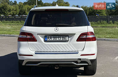 Внедорожник / Кроссовер Mercedes-Benz M-Class 2015 в 