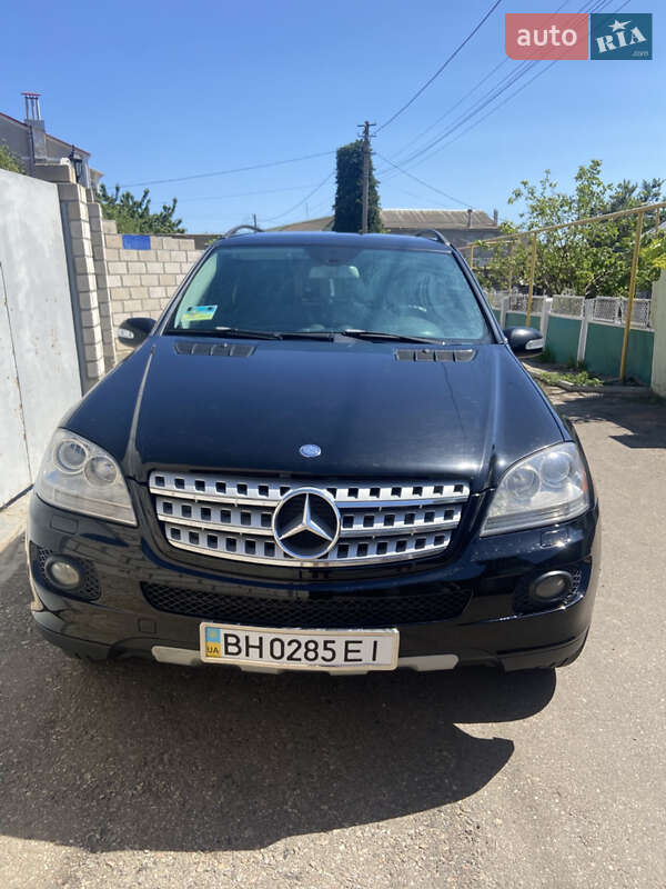 Внедорожник / Кроссовер Mercedes-Benz M-Class 2007 в Одессе
