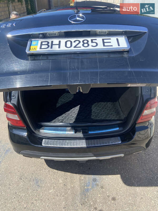 Внедорожник / Кроссовер Mercedes-Benz M-Class 2007 в Одессе