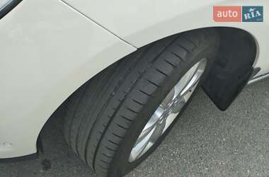 Внедорожник / Кроссовер Mercedes-Benz M-Class 2013 в 