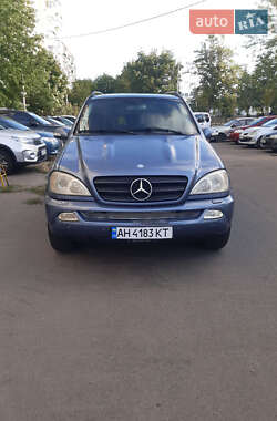 Внедорожник / Кроссовер Mercedes-Benz M-Class 2005 в Киеве
