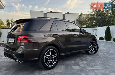 Внедорожник / Кроссовер Mercedes-Benz M-Class 2011 в 