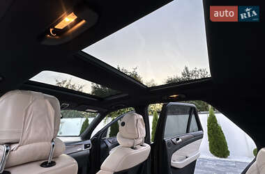 Внедорожник / Кроссовер Mercedes-Benz M-Class 2011 в 