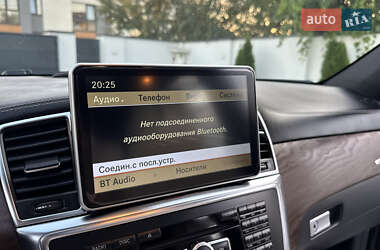Внедорожник / Кроссовер Mercedes-Benz M-Class 2011 в 