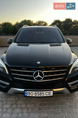Внедорожник / Кроссовер Mercedes-Benz M-Class 2013 в Тернополе