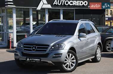 Mercedes-Benz M-Class 2011
