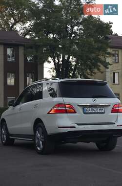 Внедорожник / Кроссовер Mercedes-Benz M-Class 2012 в 