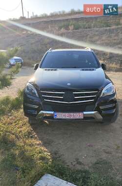 Mercedes-Benz M-Class 2015