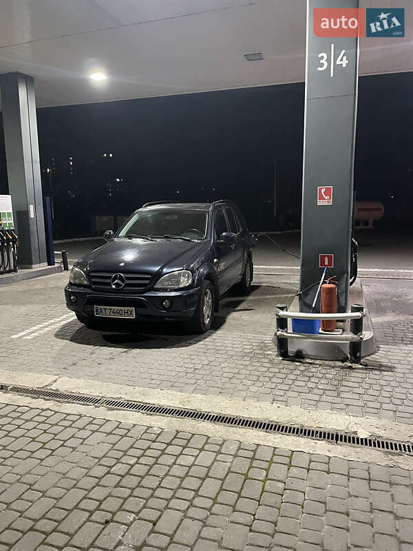 Внедорожник / Кроссовер Mercedes-Benz M-Class 2001 в Ивано-Франковске фото 3 Внедорожник / Кроссовер Mercedes-Benz M-Class 2001 в Ивано-Франковске