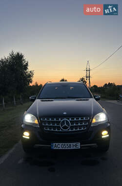 Mercedes-Benz M-Class 2009