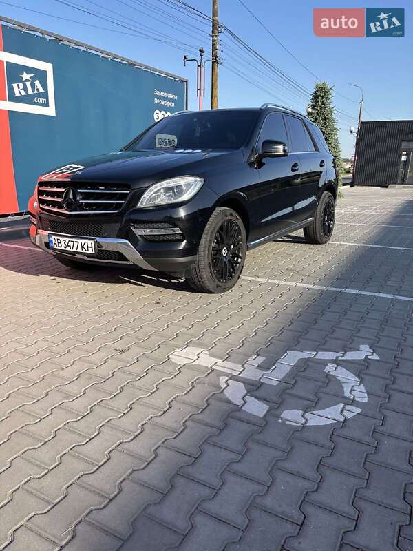 Внедорожник / Кроссовер Mercedes-Benz M-Class 2014 в Виннице