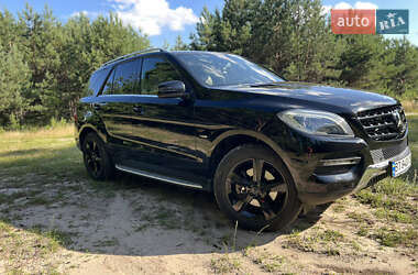 Внедорожник / Кроссовер Mercedes-Benz M-Class 2012 в 