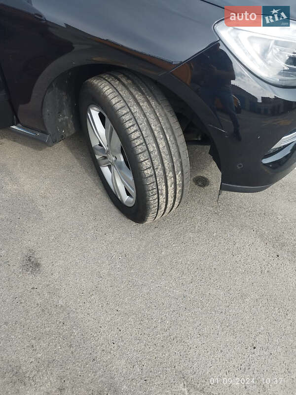 Внедорожник / Кроссовер Mercedes-Benz M-Class 2013 в Звягеле фото 3 Внедорожник / Кроссовер Mercedes-Benz M-Class 2013 в Звягеле