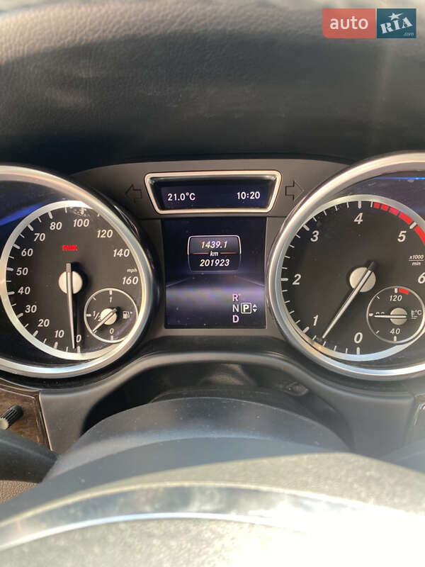 Внедорожник / Кроссовер Mercedes-Benz M-Class 2015 в Заставной фото 46 Внедорожник / Кроссовер Mercedes-Benz M-Class 2015 в Заставной