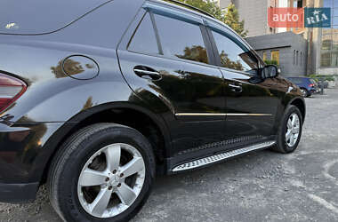 Внедорожник / Кроссовер Mercedes-Benz M-Class 2008 в 