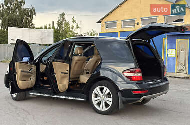 Внедорожник / Кроссовер Mercedes-Benz M-Class 2008 в 