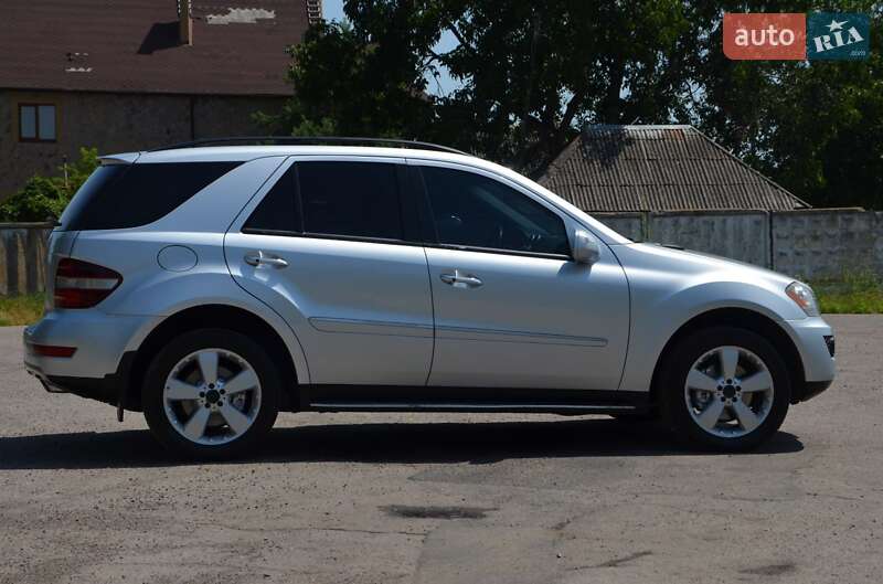 Внедорожник / Кроссовер Mercedes-Benz M-Class 2008 в Павлограде