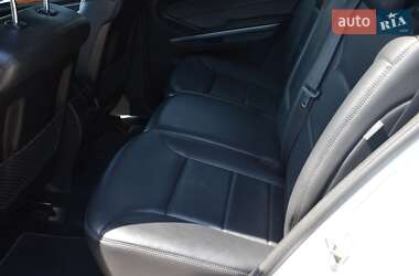 Внедорожник / Кроссовер Mercedes-Benz M-Class 2008 в 