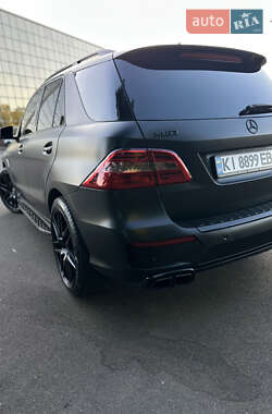 Внедорожник / Кроссовер Mercedes-Benz M-Class 2014 в 